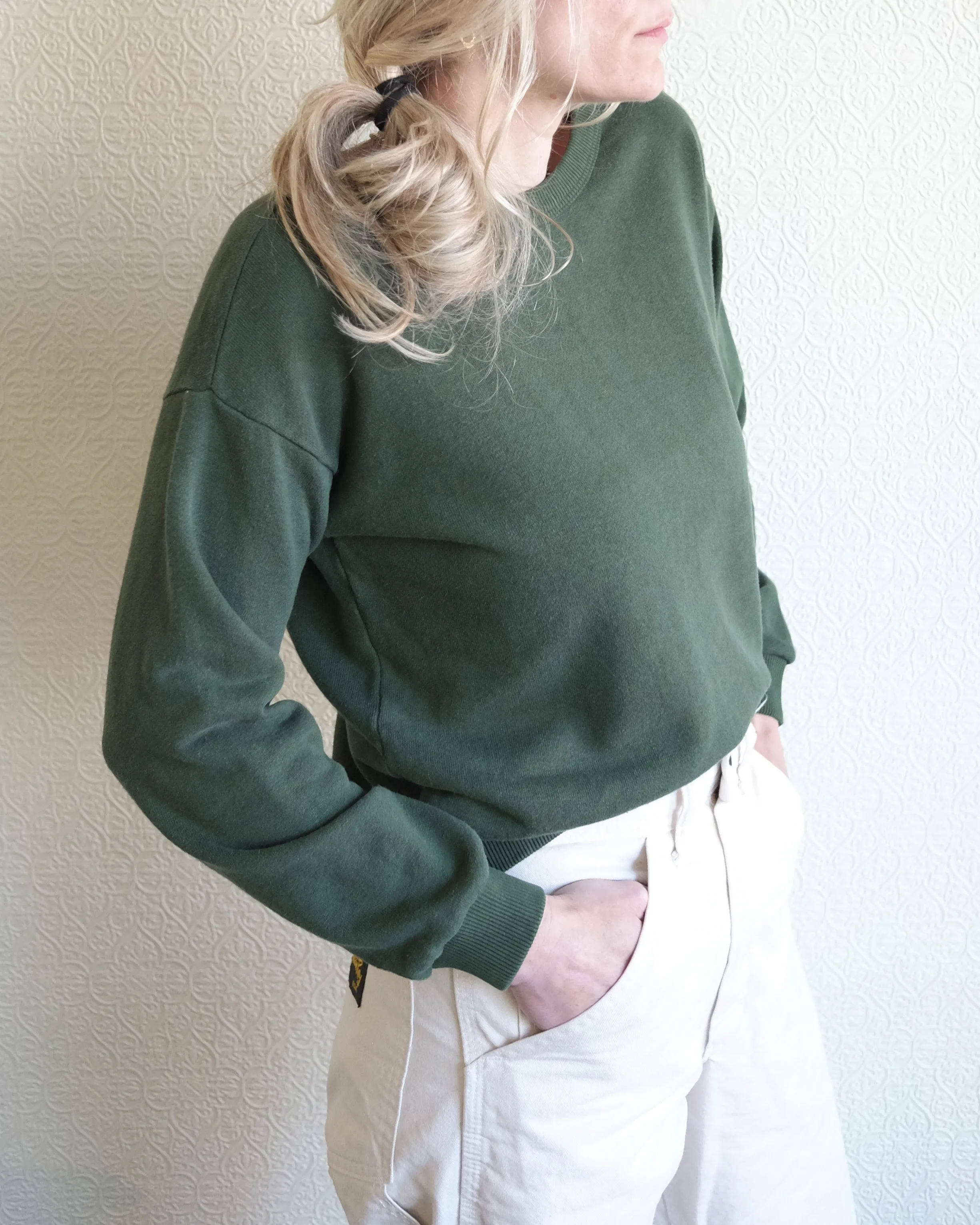 Crux Cropped Sweatshirt, Hunter Green