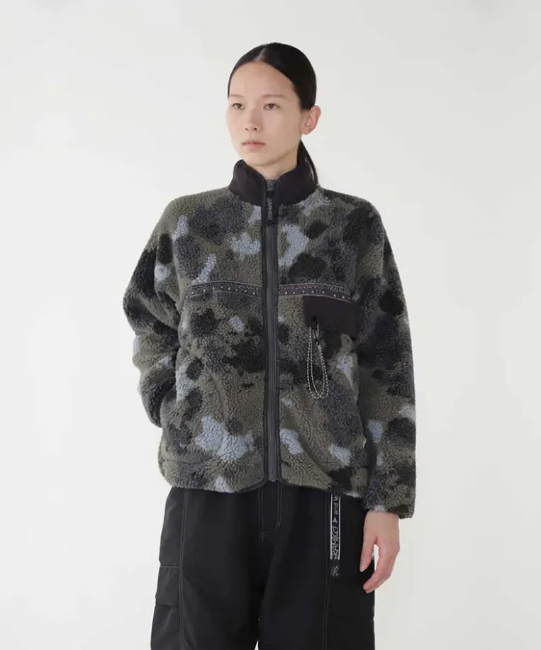 GRAMICCI x AND WANDER JQ Tape Fleece Jacket | Camo