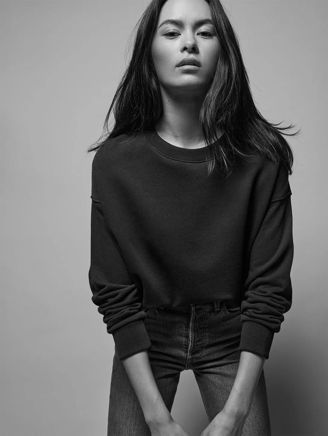 Jovie Classic Sweatshirt - Jet Black