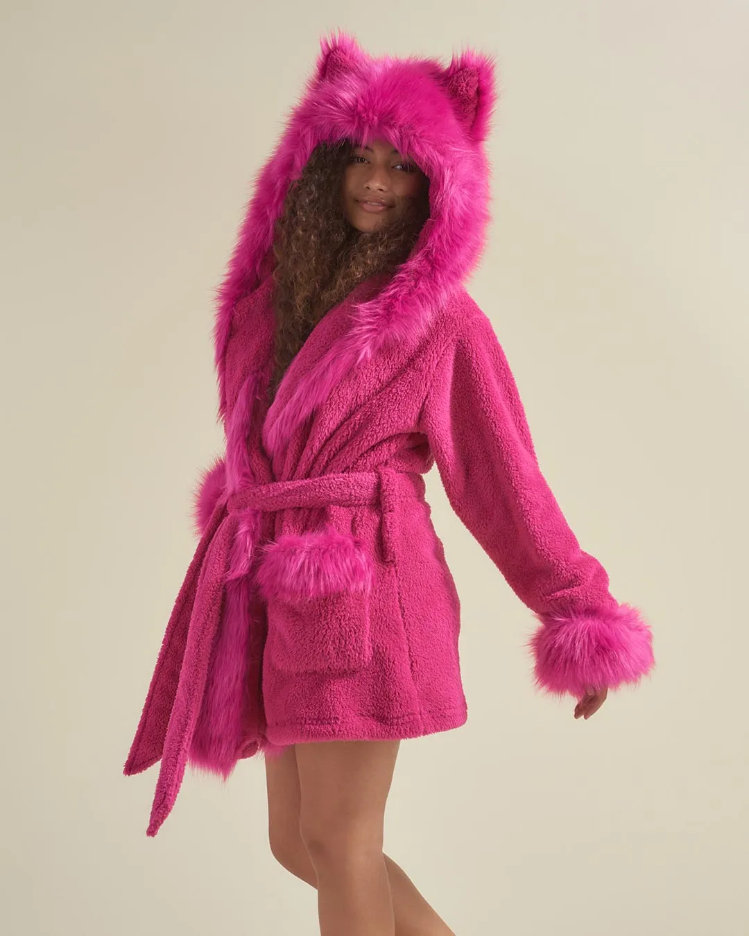 Lipstick Wolf Classic Short Faux Fur Robe | Women's