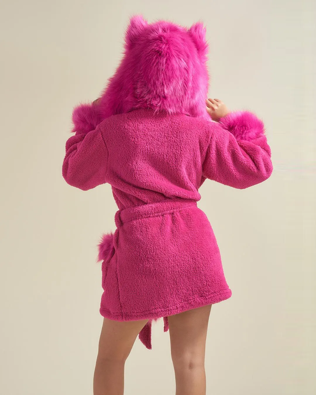 Lipstick Wolf Classic Short Faux Fur Robe | Women's