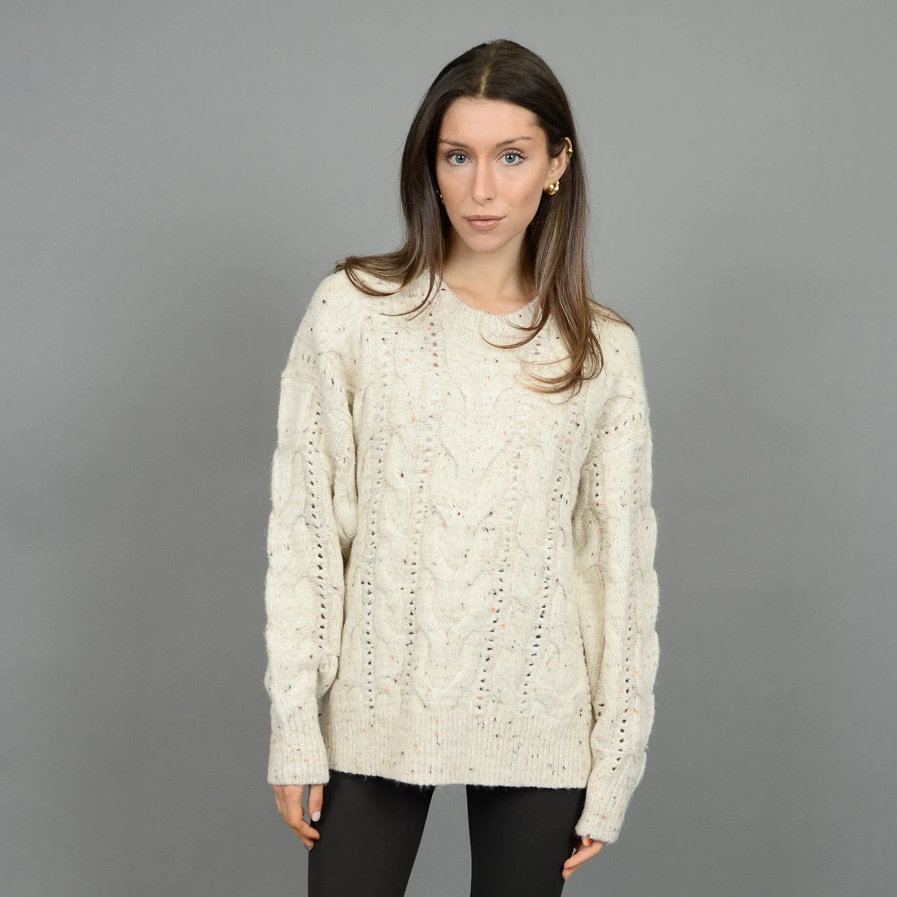 SPECKLED CABLE KNIT SWEATER