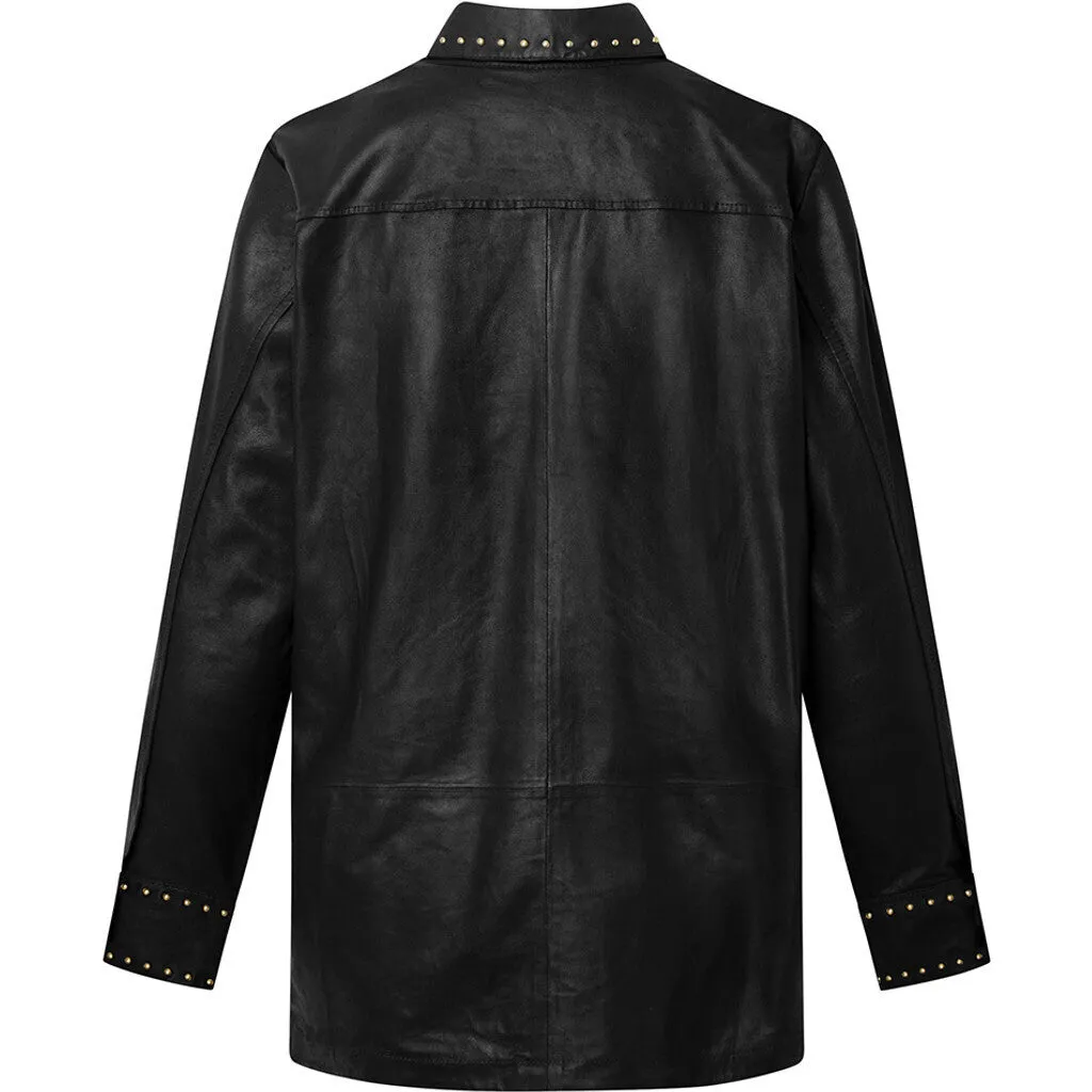 Tuja leather shirt decorated with studs / 51028 - Black (Nero)